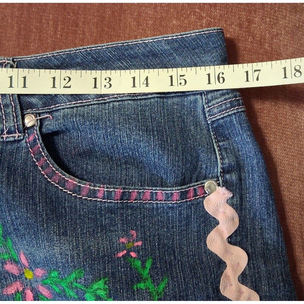 Apollo Petites 8P Embroidered Denim Capris Butterfly Floral Pink Ric Rac Trim Y2 - Picture 9 of 10
